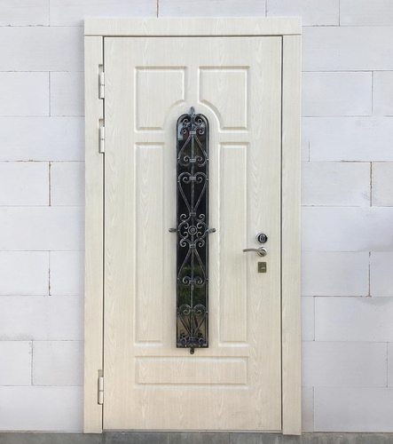 Дверь МДФ с узким стеклом Дверь МДФ с узким стеклом