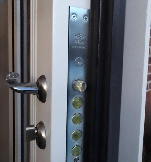 Замок Замок